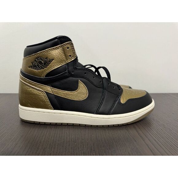 Nike Air Jordan 1 High OG Black 10 Metallic Gold DZ5485-071 Men’s Shoes NEW - Picture 5 of 9